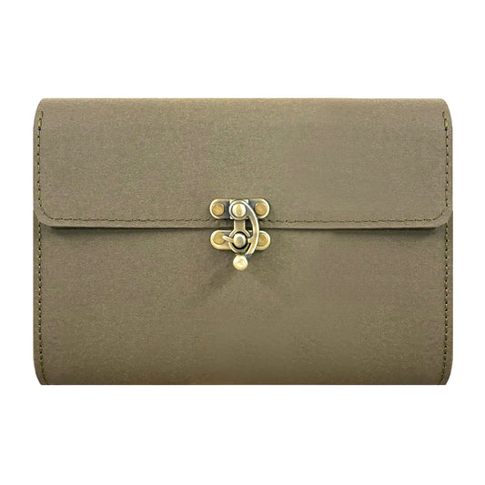 Large-Capacity Paper Pouch for Collage Material