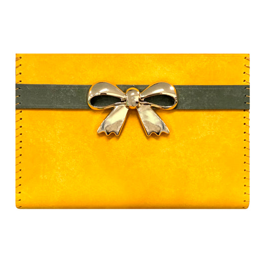 Ribbon-Embellished Romantic Leather Box